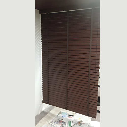 Wooden Vanishing Blinds
